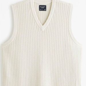 Abercrombie & Fitch sweater vest